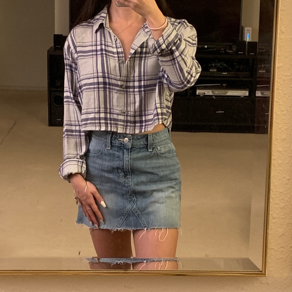 Garage cropped flannel